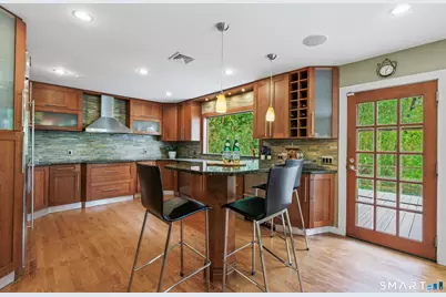 86 Camp Avenue, Darien, CT 06820 - Photo 7