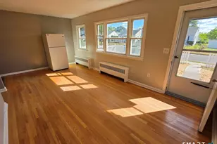 148 Sisson St, East Hartford, CT 06118 - Photo 3