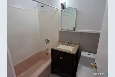 148 Sisson Street #E, East Hartford, CT 06118 - Photo 7