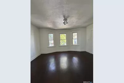 35 Irvington Street #2, New Haven, CT 06513 - Photo 7