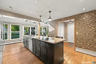 24 Stoneham Dr, West Hartford, CT 06117 - Photo 5
