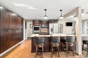 24 Stoneham Dr, West Hartford, CT 06117 - Photo 7