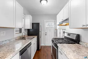 62 St Michaels Ave, Stratford, CT 06614 - Photo 11