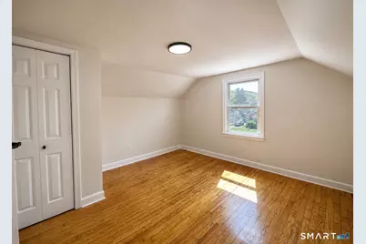 24 Bushnell Avenue, Newington, CT 06111 - Photo 21