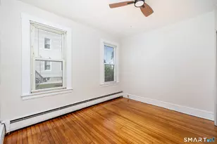 24 Market St, New Britain, CT 06051 - Photo 7