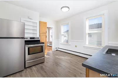 24 Market Street, New Britain, CT 06051 - Photo 3