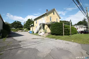 2505 East Main St, Waterbury, CT 06705 - Photo 1
