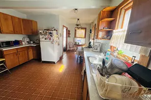 32 Babcock Ave, Plainfield, CT 06374 - Photo 5