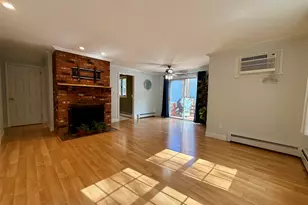 36 Grove St, Manchester, CT 06042 - Photo 3