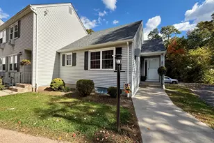 36 Grove St, Manchester, CT 06042 - Photo 1