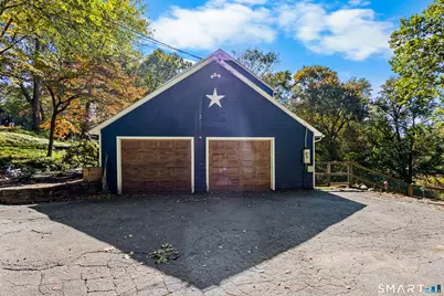 67 Flanders Road, Woodbury, CT 06798 - Photo 3