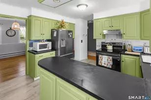 67 Flanders Rd, Woodbury, CT 06798 - Photo 15