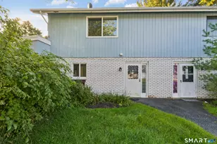 7 Cedarbrook Townhouse, Brookfield, CT 06804 - Photo 1