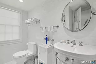 19 Roosevelt Rd, Westport, CT 06880 - Photo 17