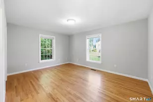 40 Valmore Rd, Bristol, CT 06010 - Photo 15