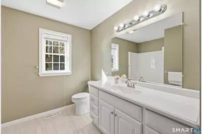 40 Valmore Road, Bristol, CT 06010 - Photo 17