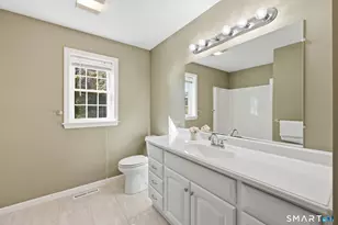 40 Valmore Rd, Bristol, CT 06010 - Photo 17