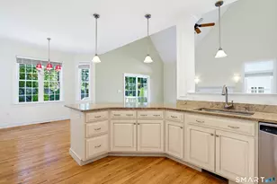 50 River Walk, Branford, CT 06405 - Photo 15