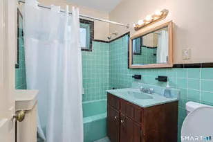 33-35 Sharon St, Hartford, CT 06112 - Photo 27