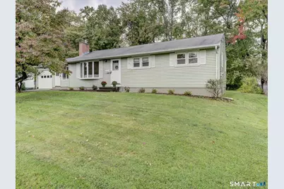 16 Windham Road, Enfield, CT 06082 - Photo 1