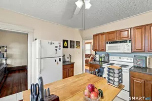 22 Harriet Ave, Waterbury, CT 06708 - Photo 35
