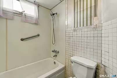 22 Harriet Avenue, Waterbury, CT 06708 - Photo 15