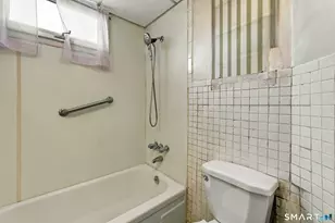 22 Harriet Ave, Waterbury, CT 06708 - Photo 15