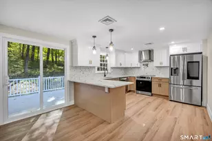 555 Simsbury Rd, Bloomfield, CT 06002 - Photo 11