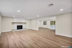 555 Simsbury Rd, Bloomfield, CT 06002 - Photo 5
