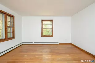 725 S Frontage Rd, Killingly, CT 06239 - Photo 11