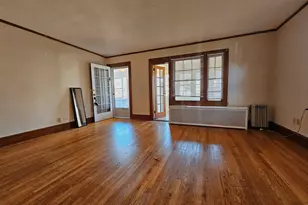 33 Woodmere Rd, West Hartford, CT 06119 - Photo 5