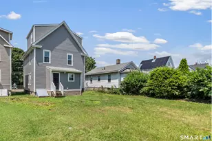 41 Burritt Ave, Stratford, CT 06615 - Photo 31