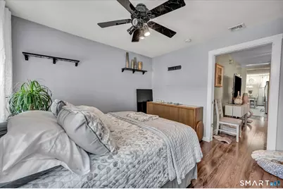 36 Hemingway Avenue, East Haven, CT 06512 - Photo 15