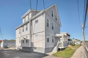36 Hemingway Ave, East Haven, CT 06512 - Photo 3