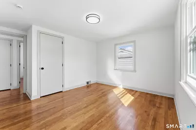 23 Hillview Avenue, Waterbury, CT 06704 - Photo 23