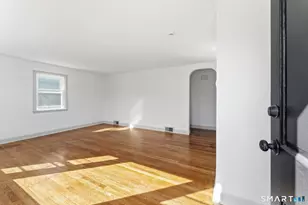 23 Hillview Ave, Waterbury, CT 06704 - Photo 7