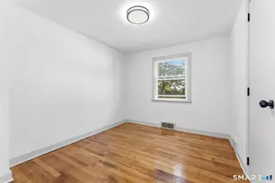 23 Hillview Ave, Waterbury, CT 06704 - Photo 15