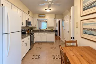 8 Driftway Rd, Danbury, CT 06811 - Photo 13