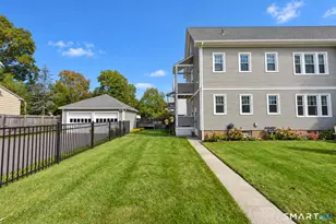 109 Dover Rd, West Hartford, CT 06119 - Photo 31