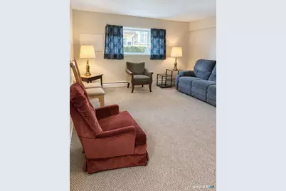 87 Clinic Drive #1B, New Britain, CT 06051 - Photo 3