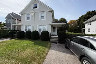 376 Reef Rd, Fairfield, CT 06824 - Photo 1