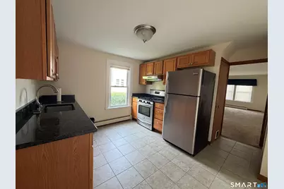 376 Reef Road, Fairfield, CT 06824 - Photo 3