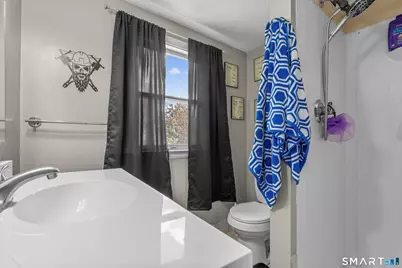 54 Oakland Avenue, New Britain, CT 06053 - Photo 25