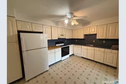 1460 Elm Street #325, Stratford, CT 06615 - Photo 5