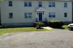 635 Canfield Ext Ave, Bridgeport, CT 06604 - Photo 1