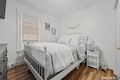 73-75 Fairlawn Avenue, Bridgeport, CT 06605 - Photo 23