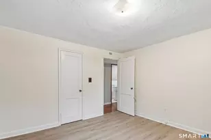 50 Temple St, North Haven, CT 06473 - Photo 21