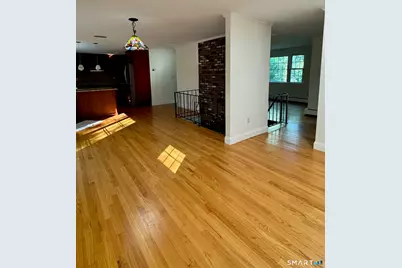 9 Arnold Way, South Windsor, CT 06074 - Photo 5