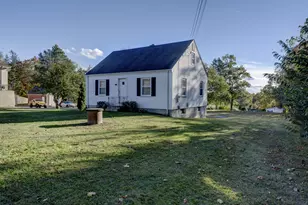 1005 Storrs Rd, Mansfield, CT 06268 - Photo 3