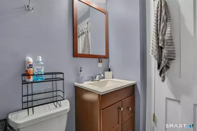 66 Burnside Avenue, East Hartford, CT 06108 - Photo 23